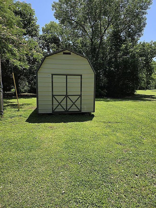 Additional photo 3 of property located at 700 Coal Creek Rd