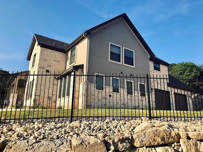 Additional photo 1 of property located at 2300 Arroyo Grande