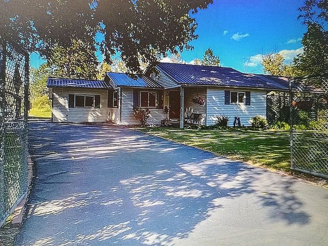 Photo of 11 Wall St, Danville, WA
