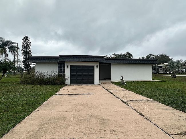 Image of 25322 Columbia Cir