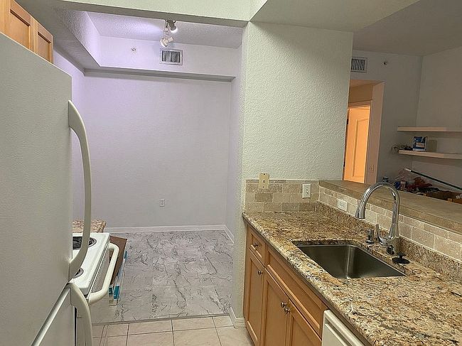 Image of 11032 Legacy Dr Apt 203