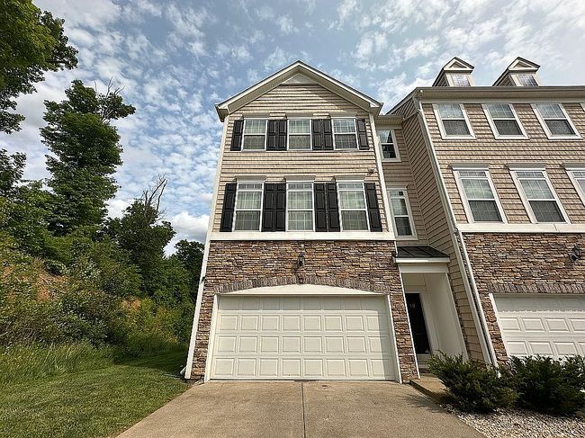 Photo of 1710 Brickyard Ave, Morgantown, WV