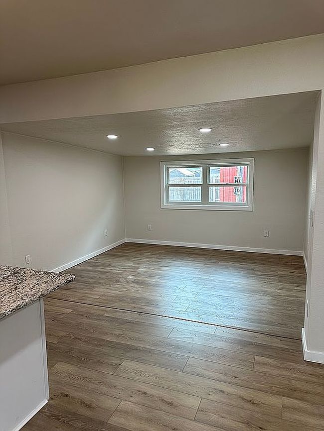 Photo of 1712 22nd Ave, Mitchell, NE