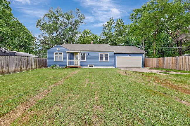 Photo of 1127 S Greenwood Ave, Wichita, KS