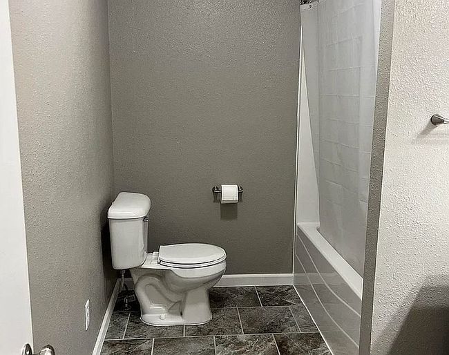 Image of 405 2nd St N