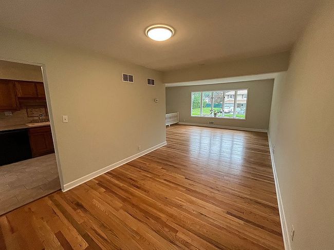 Photo of 2 Perry Rd, Bloomfield, NJ