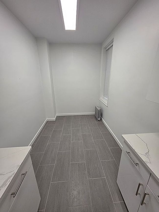 Preview of property located at 4342 45th St Apt 1G