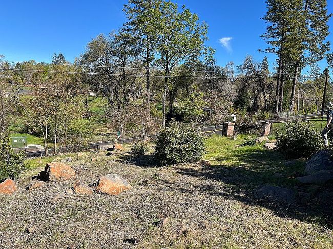 Photo of 196 Roe Rd, Paradise, CA