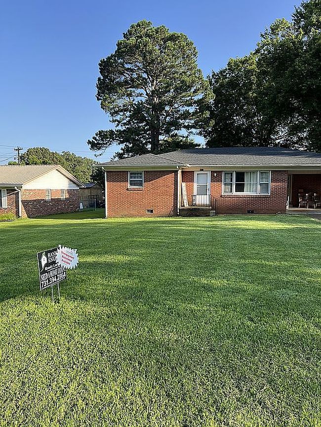 Photo of 3011 Mckellar Cv, Milan, TN