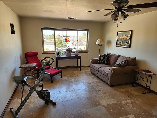 Additional photo 2 of property located at 18585 Seneca Ct