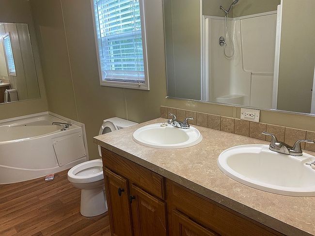 Photo of 1517 E Main St, Ville Platte, LA
