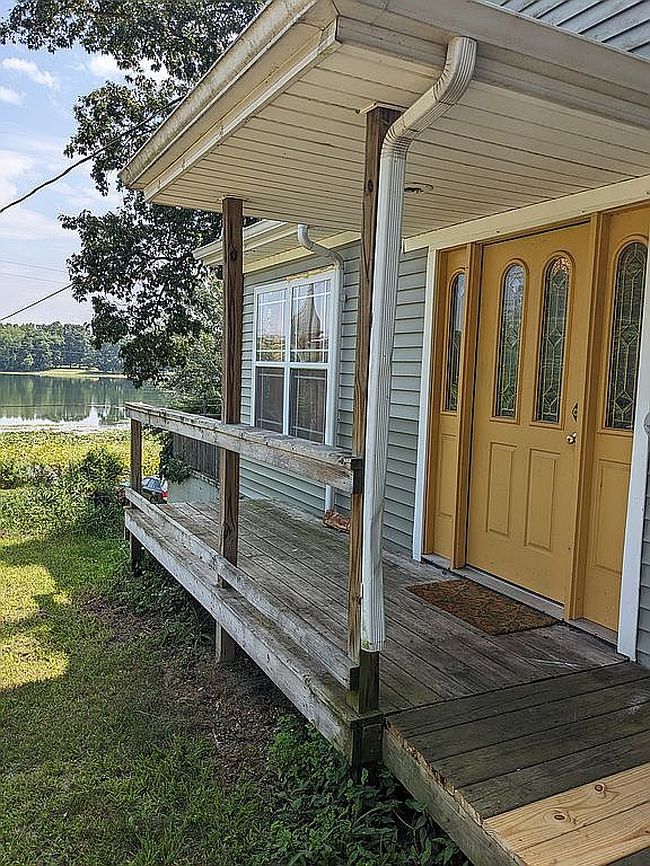 Photo of 67354 Oil City Rd, Edwardsburg, MI