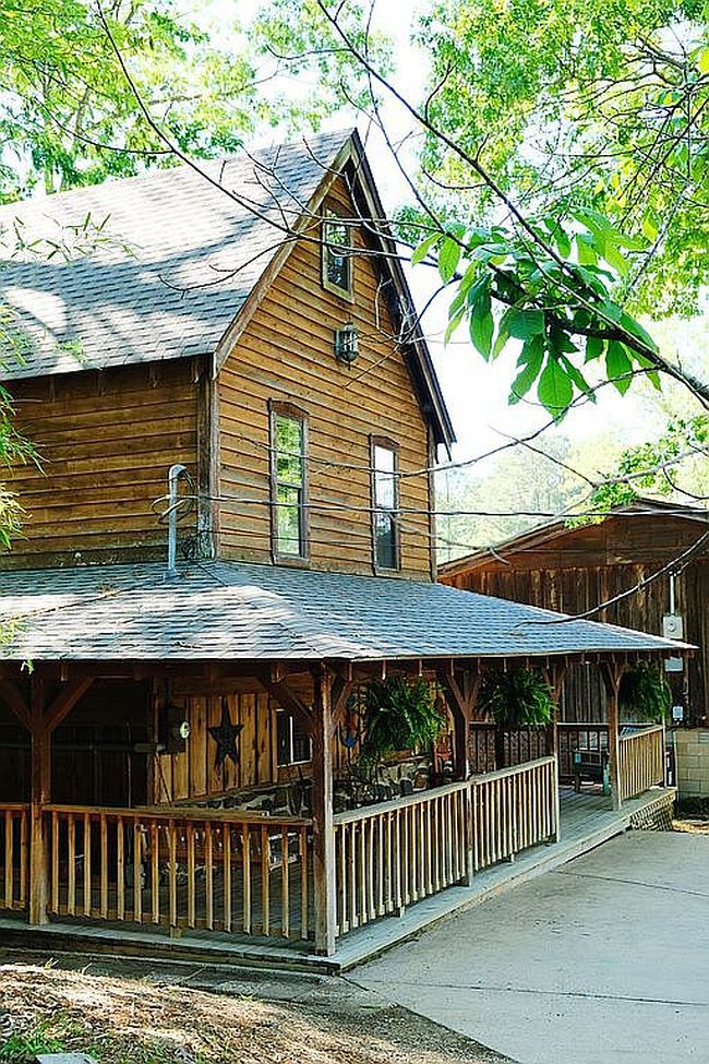 Additional photo 2 of property located at 371 Cadillac Point