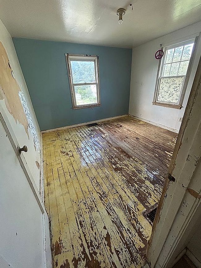 Photo of 456 Bolivar Dr, Bradford, PA
