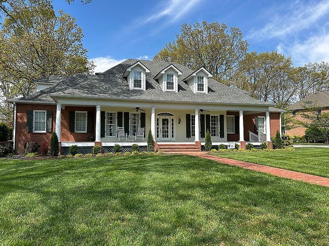 Photo of 107 Albemarle Dr, Tullahoma, TN