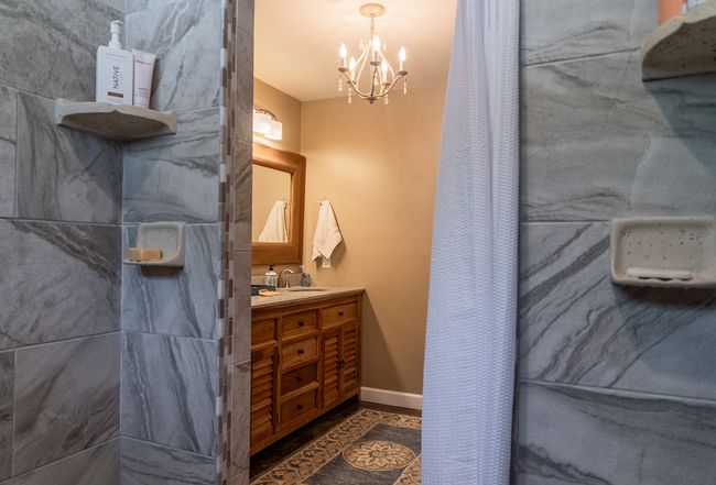 Additional photo 3 of property located at 6961 Viola Rd