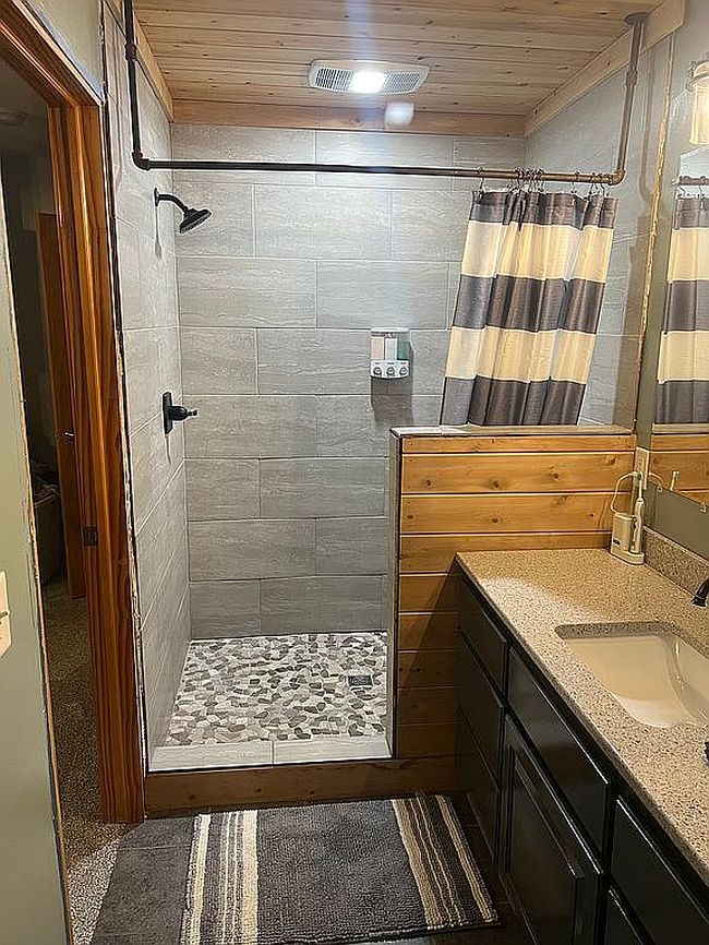Photo of 9893 Y Ln #25, Rapid River, MI