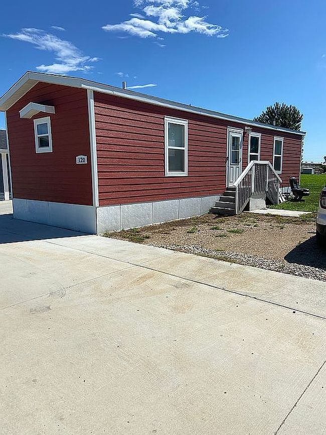 Photo of 120 Macy Rd
