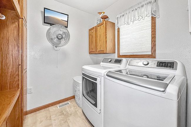 Photo of 826 N Illinois St, Lake City, IA