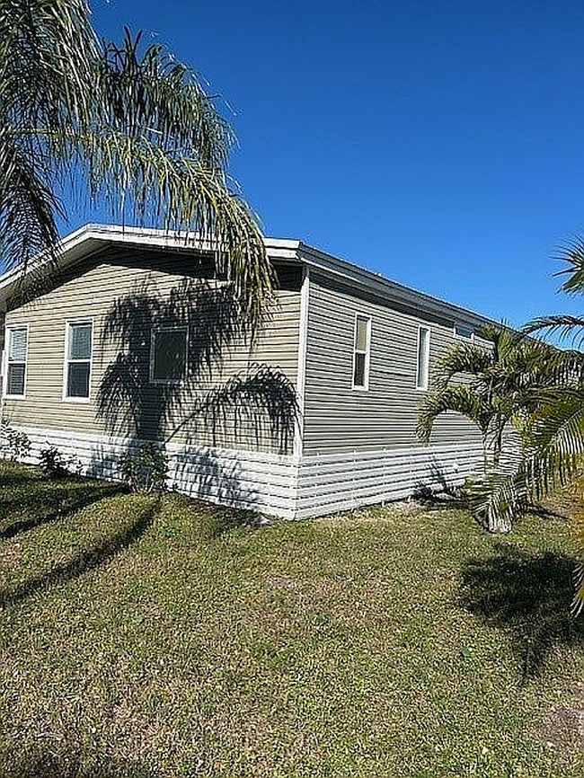 Image of 14 Antigua Ln