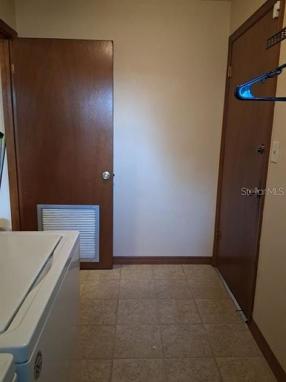 Image of 3400 Ne 43rd Pl