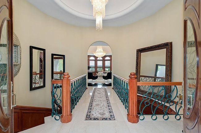 Additional photo 2 of property located at 2308 Nw 84th Loop