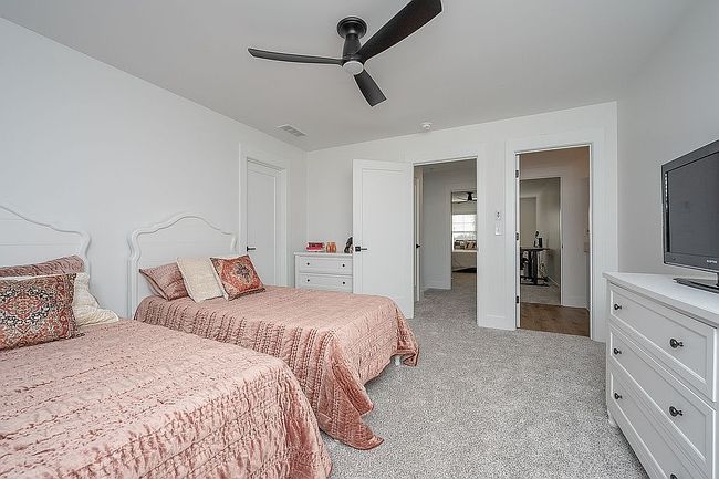 Photo of 60 Wilson Ave