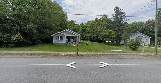 Photo of 358 E Savannah St, Calhoun Falls, SC