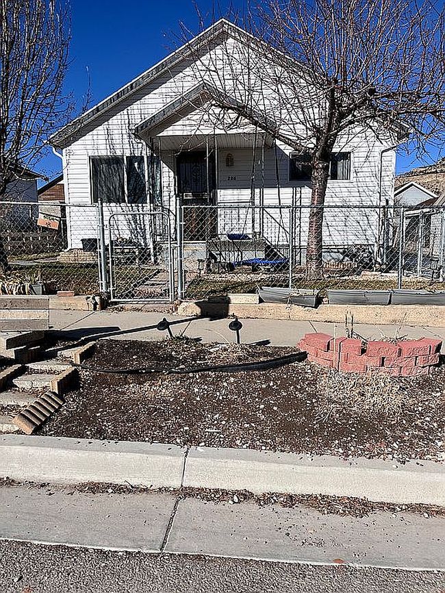 Image of 286 Duchesne St