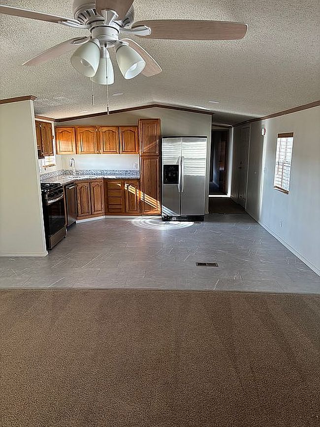 Photo of 207 Mirabel Ave, Belen, NM