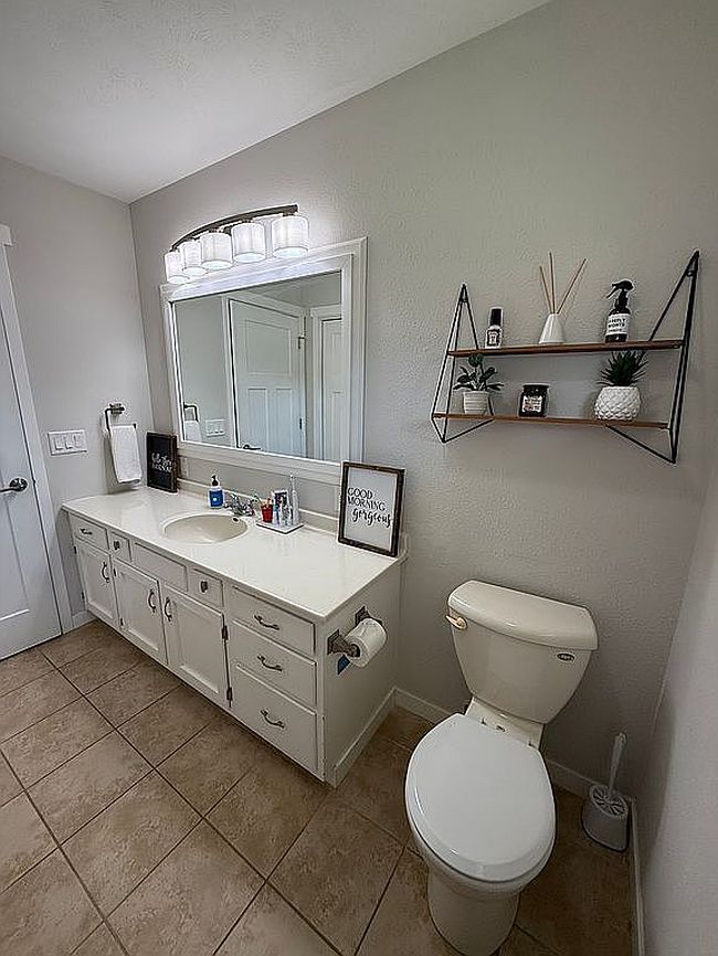 Photo of 1014 Tee St, Oneill, NE