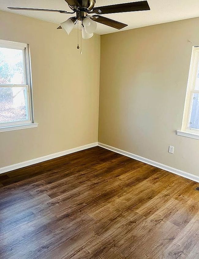 Photo of 926 Frances Cir, Clanton, AL