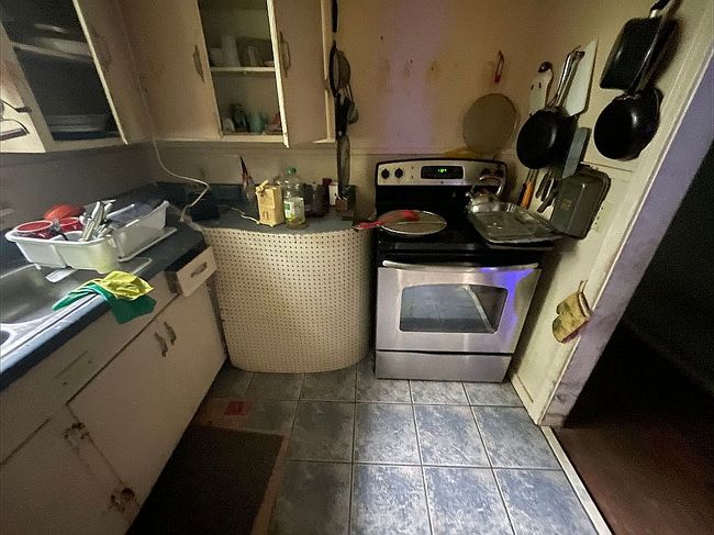 Additional photo 1 of property located at 448 Benning Rd