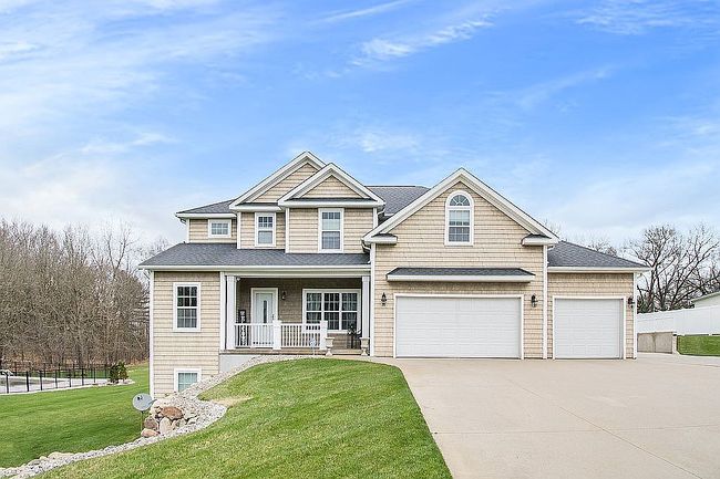 Additional photo 2 of property located at 163 Dreamfield Dr