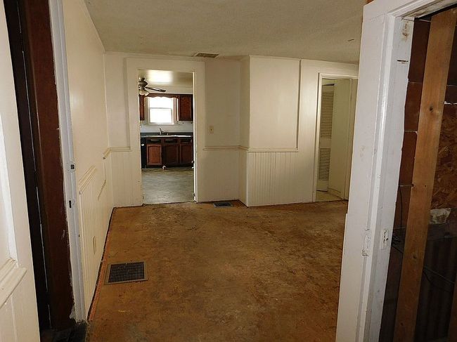 Photo of 304 N Tekoppel Ave, Evansville, IN