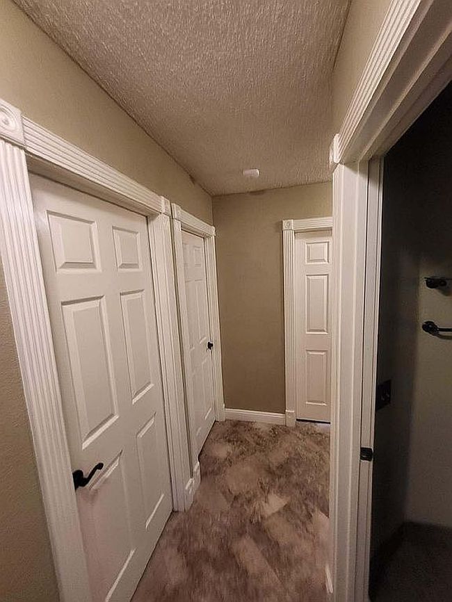 Photo of 12942 Maple Valley Rd, Victorville, CA