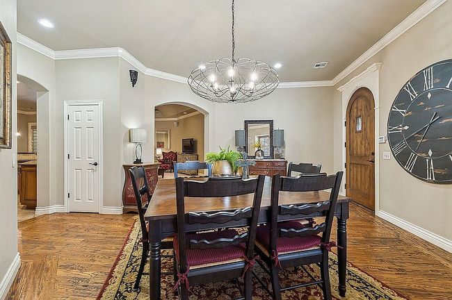 Photo of 1120 Villas Creek Dr, Edmond, OK