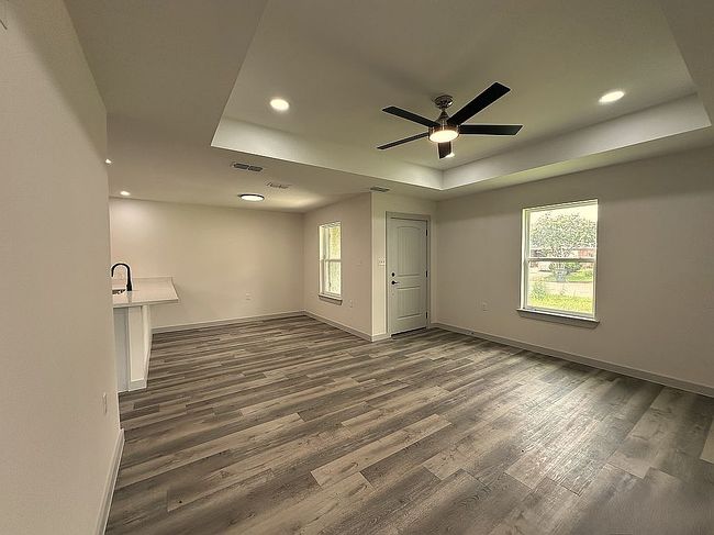 Additional photo 2 of property located at 3418 Bamboo Palm Ct