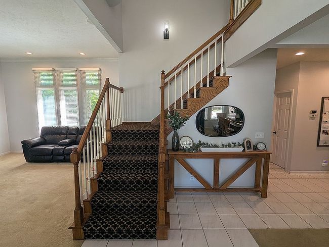 Additional photo 3 of property located at 5807 S 167th Ave