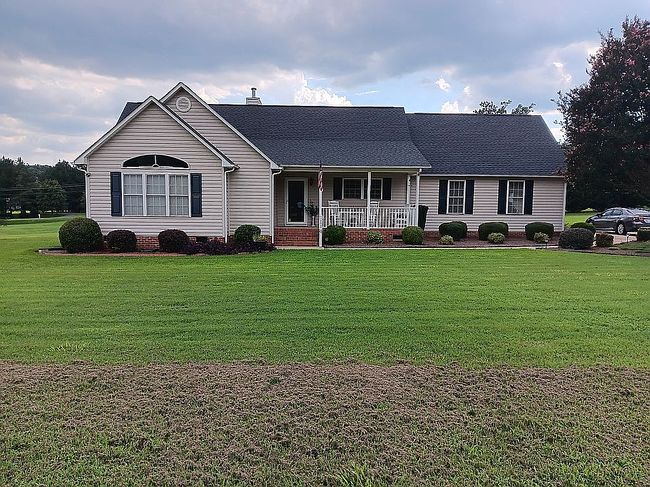 Photo of 114 Sterling Dr