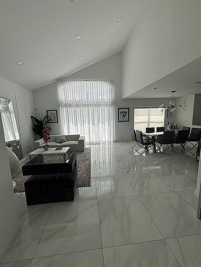 Photo of 4906 Sw 33rd Ter, Fort Lauderdale, FL