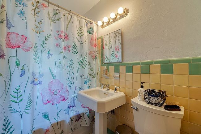 Photo of 7128 Baltimore Ave, Kansas City, MO