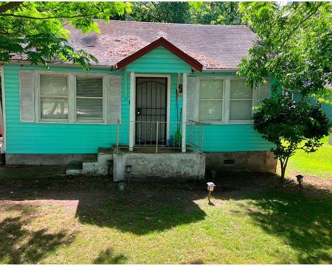 4885 Ben Hill Rd, South Fulton, GA