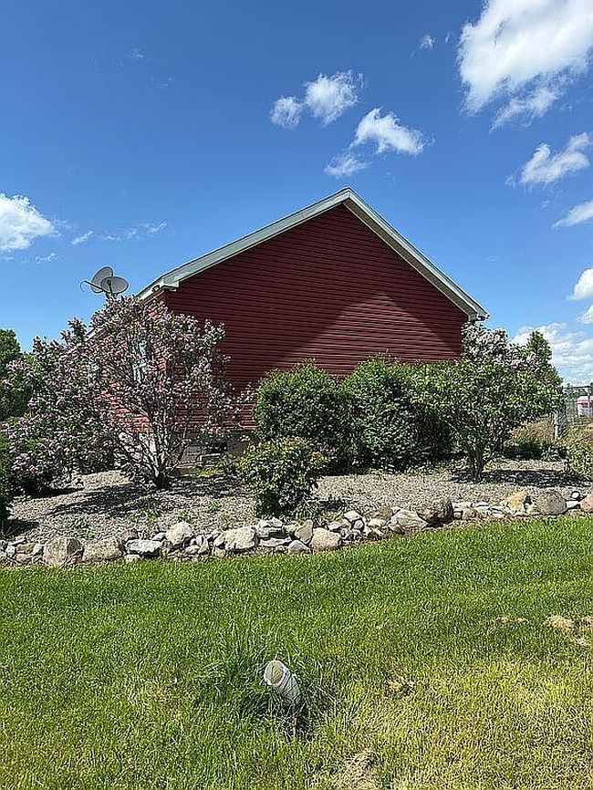 Photo of 1051 Carpenter Rd, Aurora, NY
