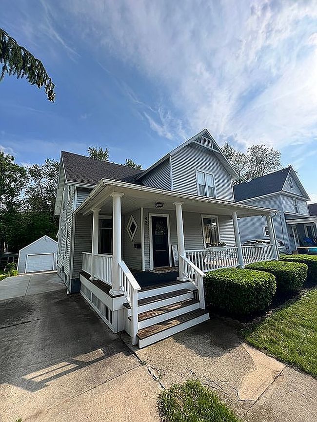 Additional photo 1 of property located at 42 Westwood St