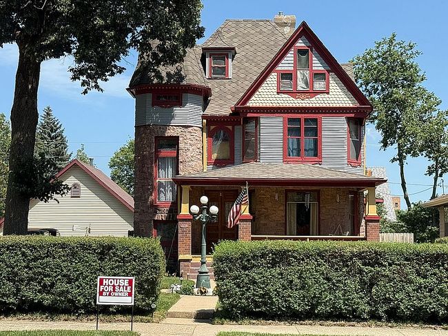 Photo of 2216 Jackson St, Sioux City, IA