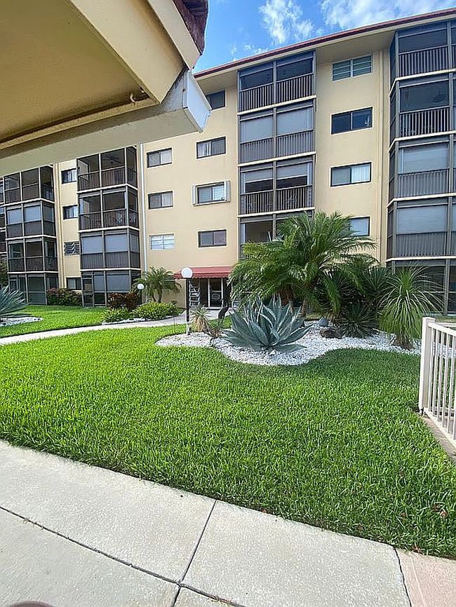 Photo of 2601 Ne 14th Street Cswy Apt 222, Pompano Beach, FL