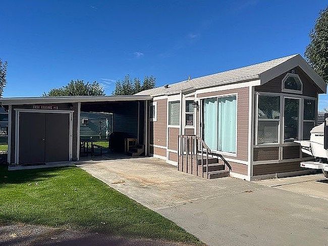 Image of 8818 Crescent Bar Rd Nw Unit 125
