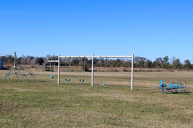 Photo of 7264 Mccown Rd, Iowa, LA