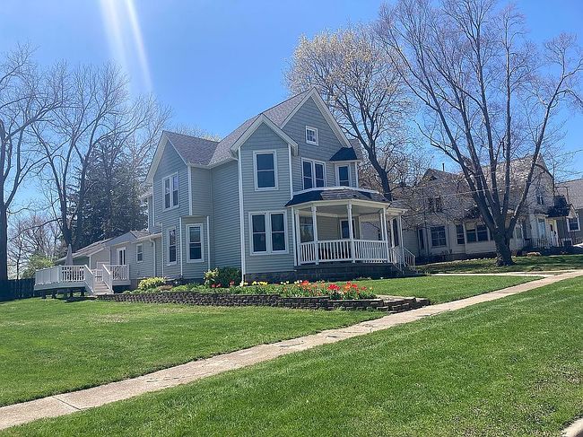 Preview of property located at 601 W Washington St